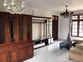 2BR Semi Luxury condo in the heart of Colombo